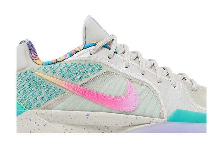 Titan x Nike Wmns Sabrina 2 'Make Space'