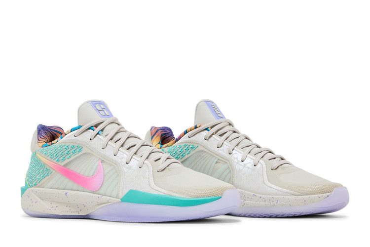 Titan x Nike Wmns Sabrina 2 'Make Space'