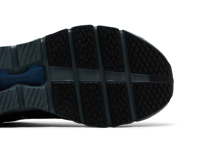 ON Cloud X 4 'Black Chambray' — Black/Chambray