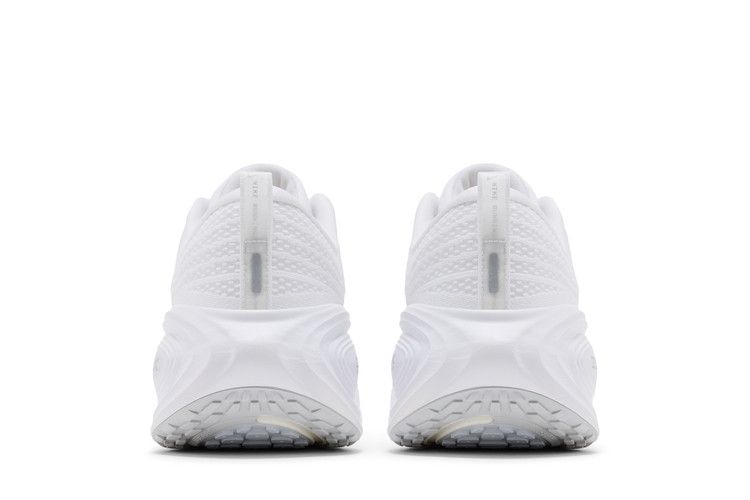 Nike Vomero Plus 'White Metallic Silver'