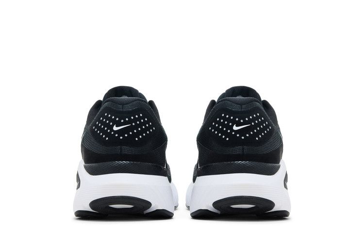 Nike Structure 26 'Black White'