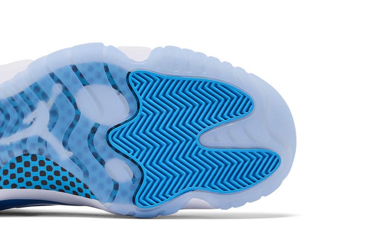Air Jordan 11 Retro Low 'UNC' 2026