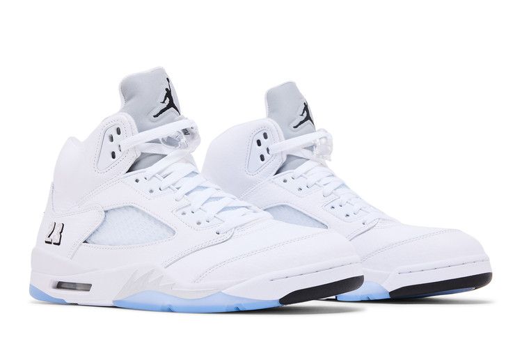Air Jordan 5 Retro 'White Metallic' 2026