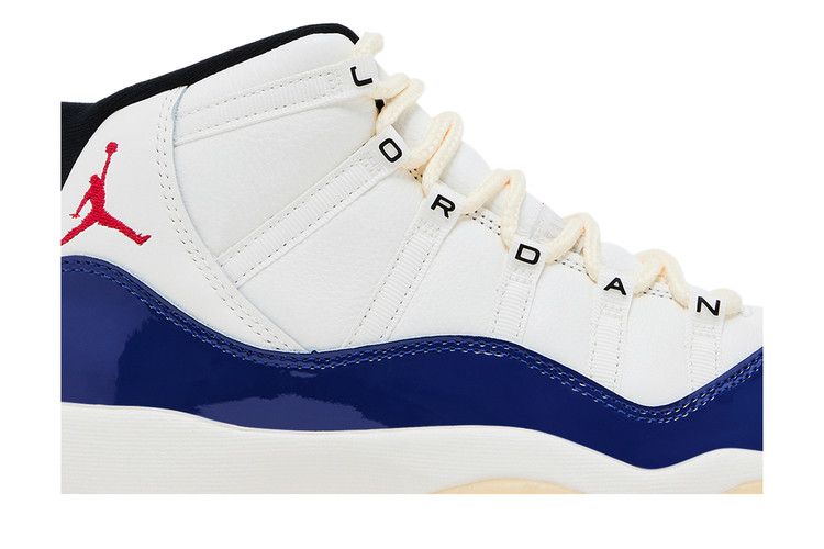 Air Jordan 11 GS 'Rare Air'