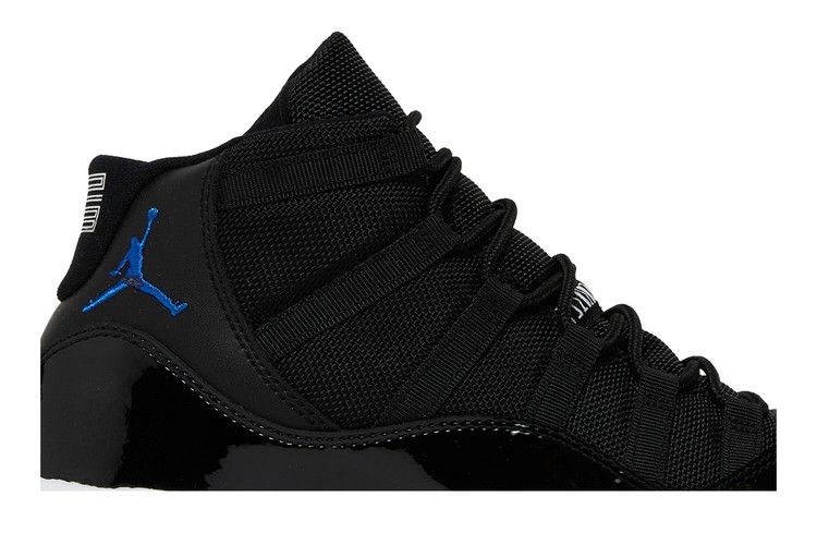 Air Jordan 11 Retro GS 'Space Jam' 2009