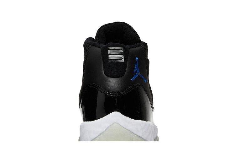 Air Jordan 11 Retro GS 'Space Jam' 2009