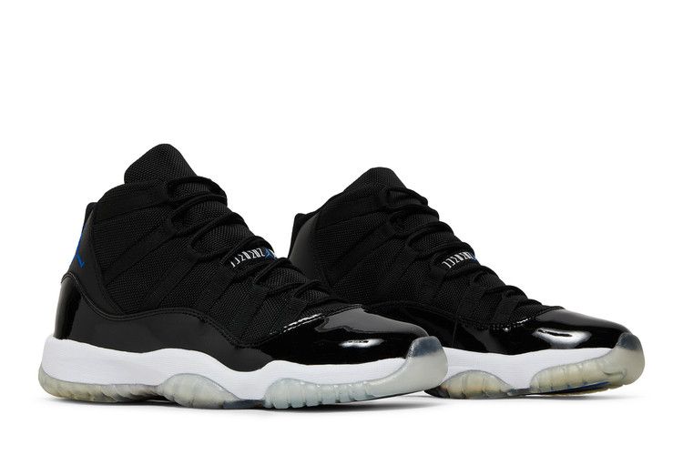 Air Jordan 11 Retro GS 'Space Jam' 2009