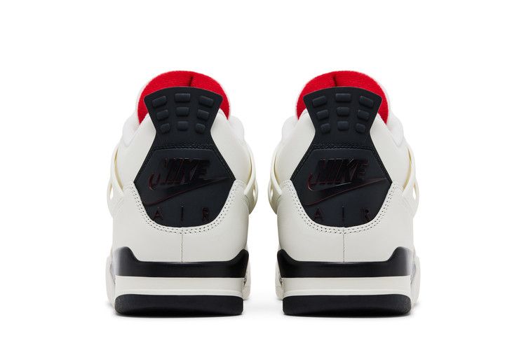 Air Jordan 4 Retro 'Flight Club'
