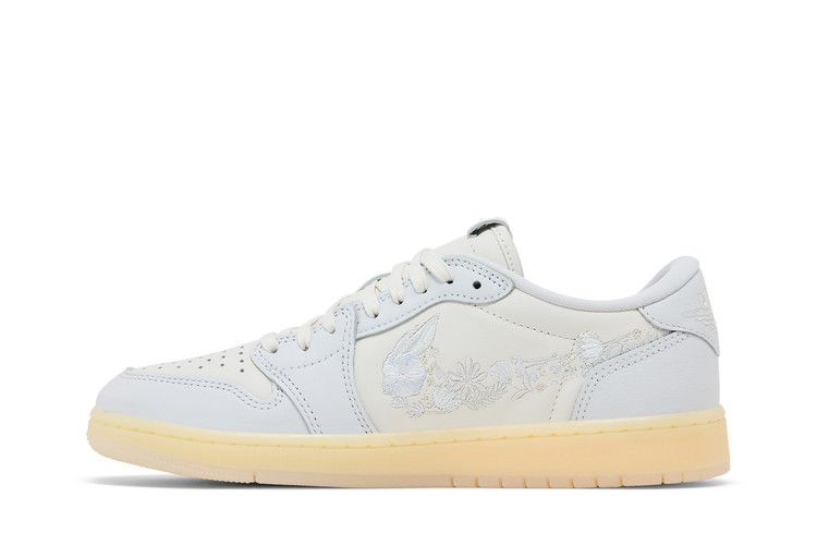 Air Jordan 1 Retro Low OG 'Rabbit Floral Swoosh'