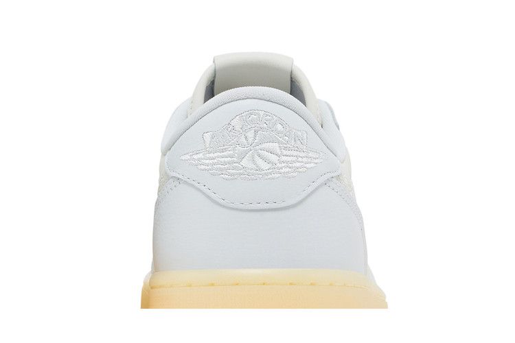 Air Jordan 1 Retro Low OG 'Rabbit Floral Swoosh'