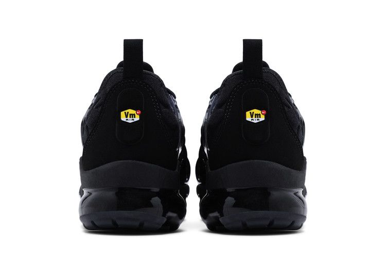 Nike Air VaporMax Plus 'Triple Black' 2025
