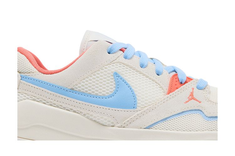 Wmns Air Jordan CMFT Era 'Pale Ivory'