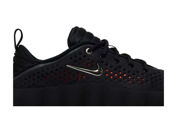 Nike Wmns Mind 002 'Black Hyper Crimson'