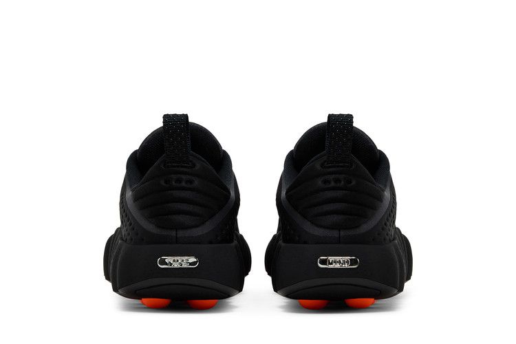 Nike Wmns Mind 002 'Black Hyper Crimson'