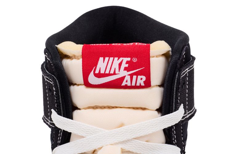 Air Jordan 1 High OG 'Flight Club'