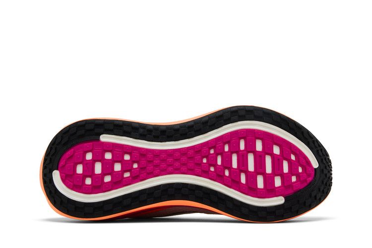 Nike Wmns Vomero Plus 'White Fire Pink'