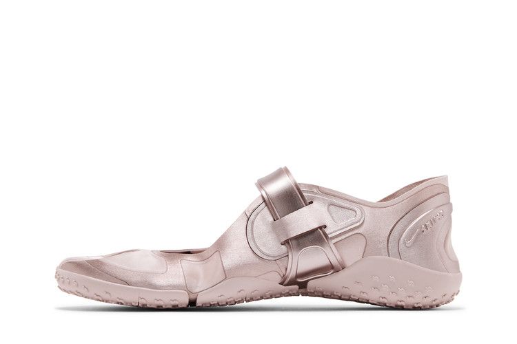 Wmns NikeSKIMS Air Rift 'Satin - Slit Red'