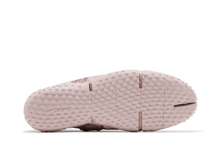 Wmns NikeSKIMS Air Rift 'Satin - Slit Red'
