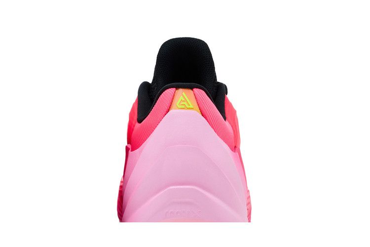 Nike Giannis Freak 8 'Hyper Pink Hyper Orange'