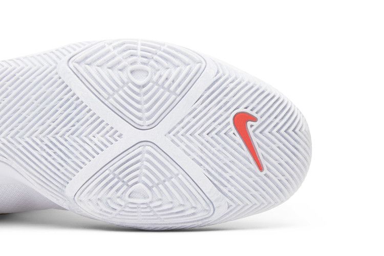 Nike Kyrie 3 'Finals'