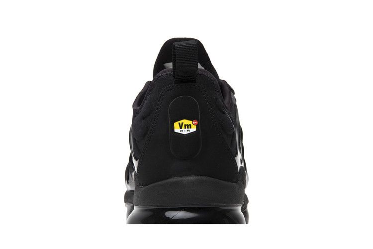 Nike Air VaporMax Plus 'Triple Black'