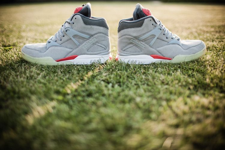 Reebok Pump Omni Zone 'Solebox' — Gry/Blck/Techy Red