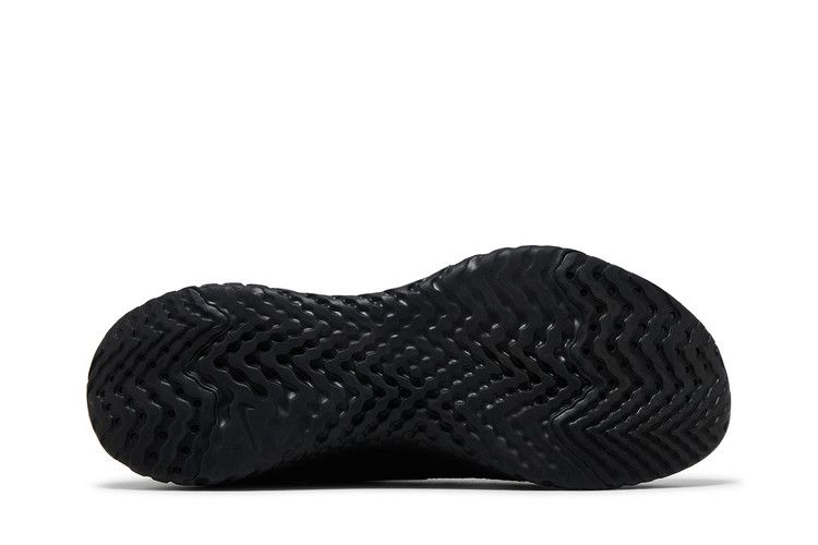 Nike Epic React Flyknit 'Triple Black'