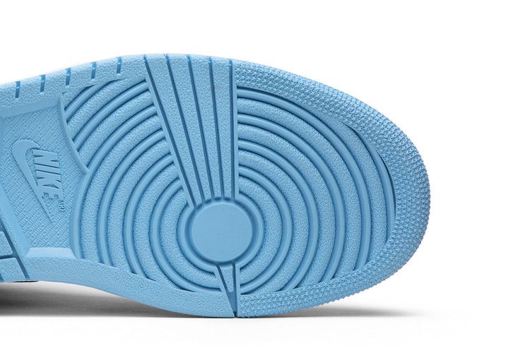 Wmns Air Jordan 1 Retro High OG 'Blue Chill'