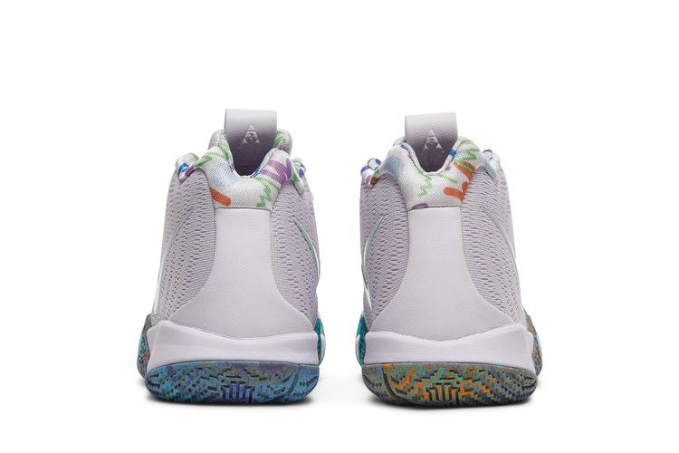 Nike Kyrie 4 GS '90s'