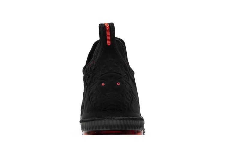 Nike LeBron 16 'Fresh Bred'