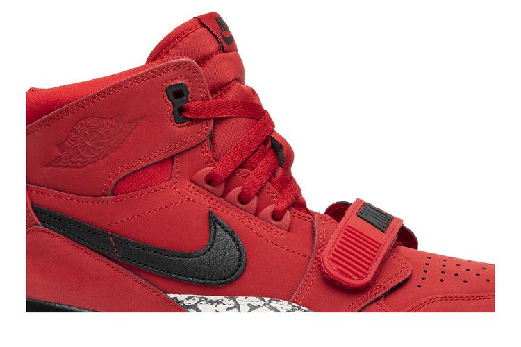 Air Jordan Legacy 312 'Toro'
