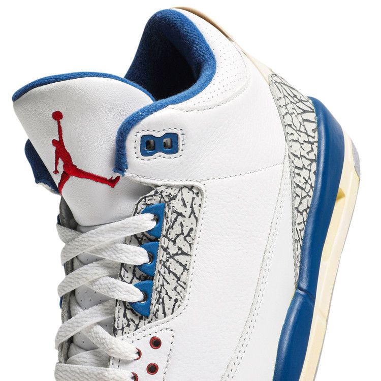 Air Jordan 3 Retro 'True Blue' 2001