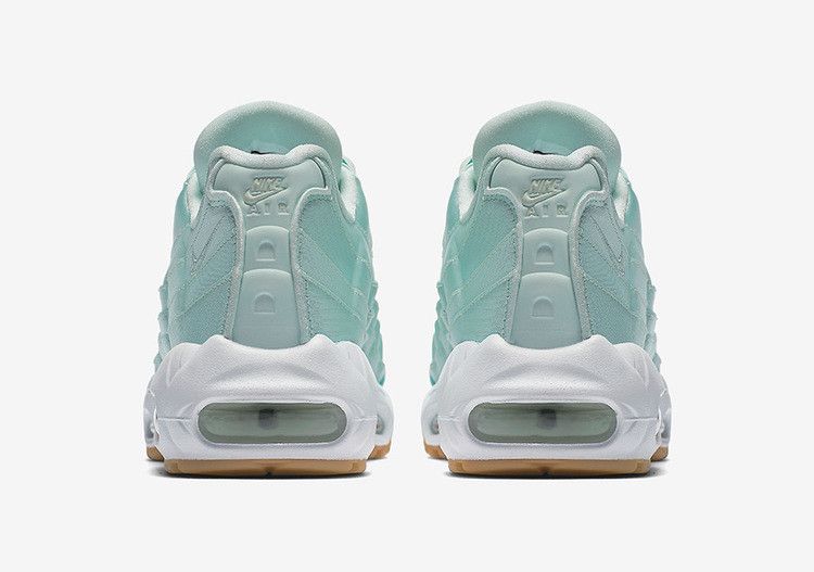 Nike Wmns Air Max 95 'Fiberglass'