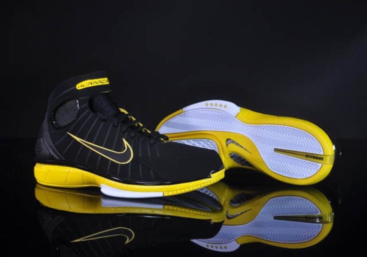 Nike Air Zoom Huarache 2K4 — Black/Black-Varsity Maize