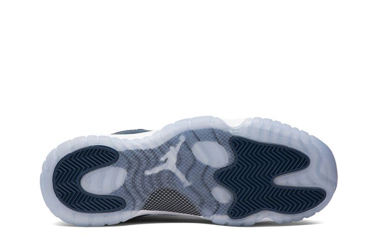Air Jordan 11 Retro Low GS 'Navy Snakeskin' 2019