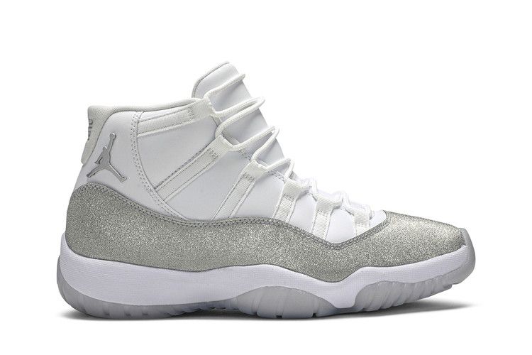 Wmns Air Jordan 11 Retro 'Vast Grey'