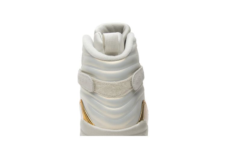 Air Jordan 8 Retro C&C 'Trophy'