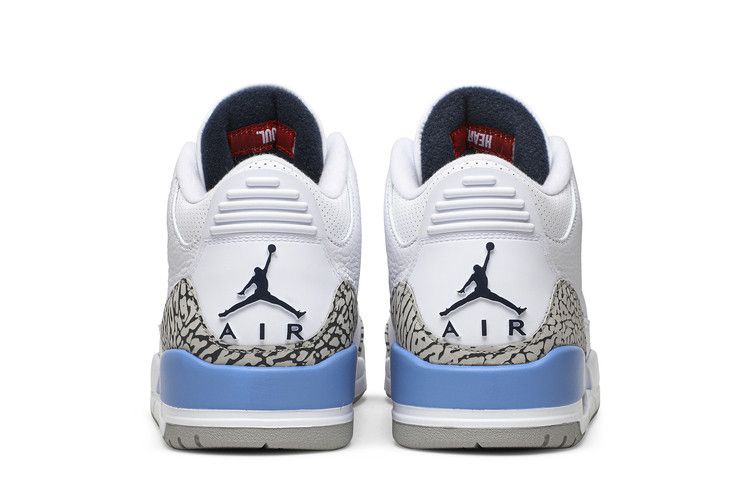 Air Jordan 3 Retro 'UNC'