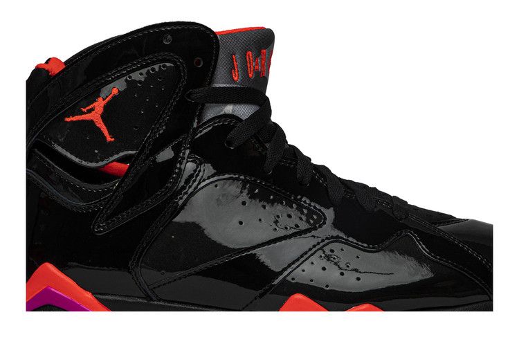 Wmns Air Jordan 7 Retro 'Black Gloss'