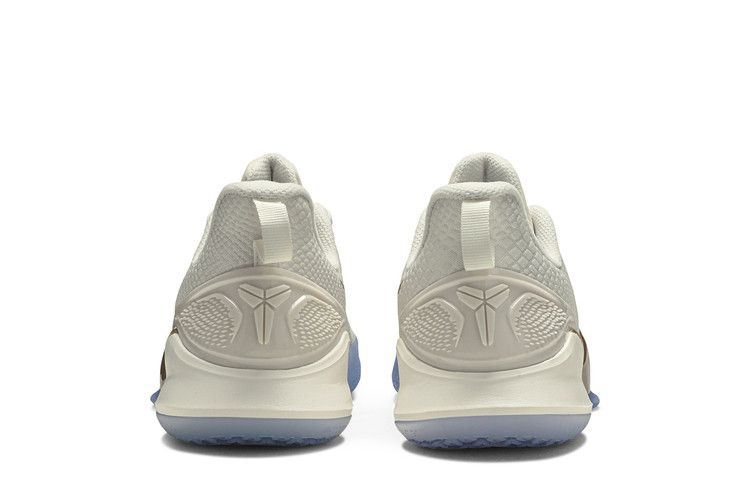 Nike Mamba Focus 'Metallic Gold'