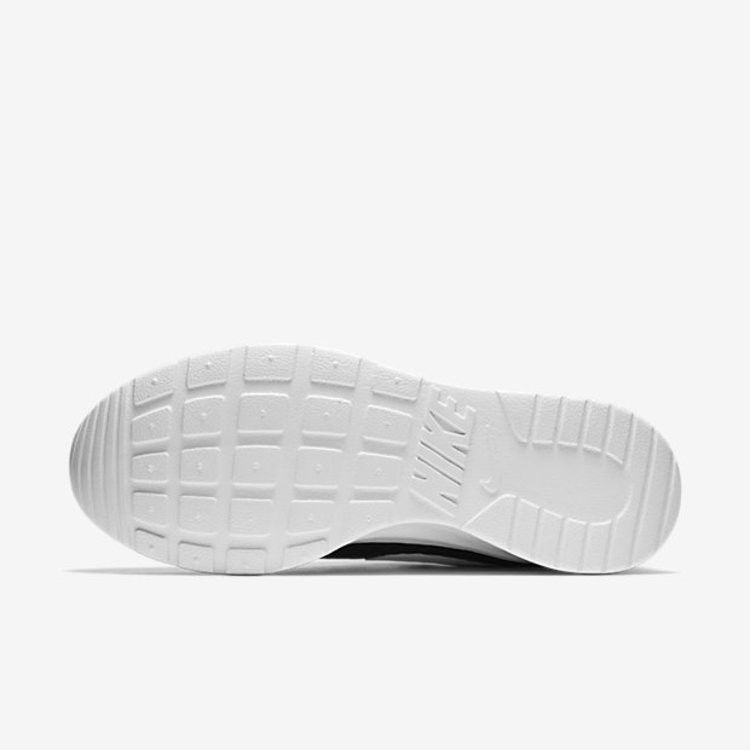 Nike Wmns Tanjun 'Black' — Black/White