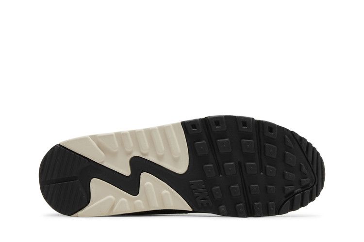 Nike Wmns Air Max 90 'Black Metallic Gold'