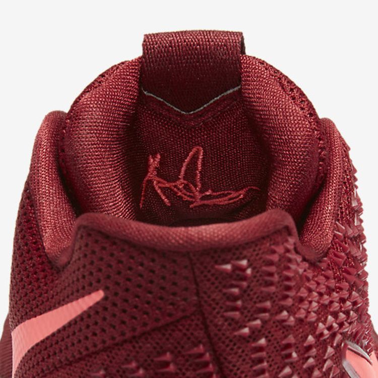 Nike Kyrie 3 GS 'Hot Punch'