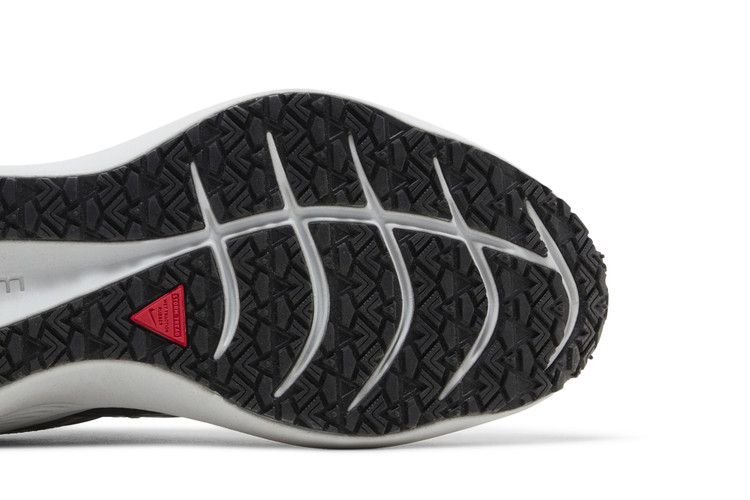 Nike Wmns Winflo 7 Shield 'Black'