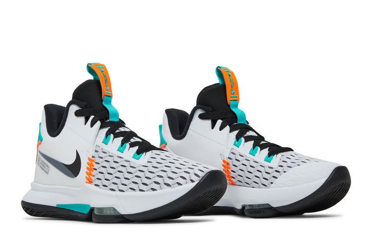 Nike LeBron Witness 5 'White Clear Jade'