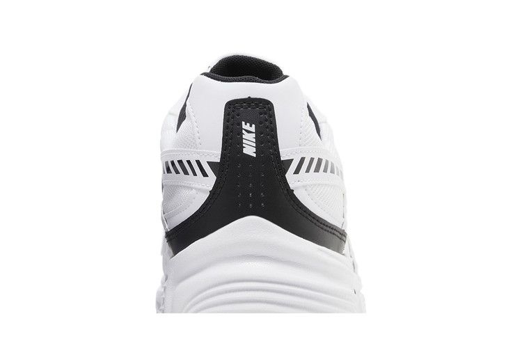 Nike Initiator 'White Black'