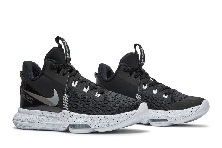 Nike LeBron Witness 5 'Black Metallic Silver'