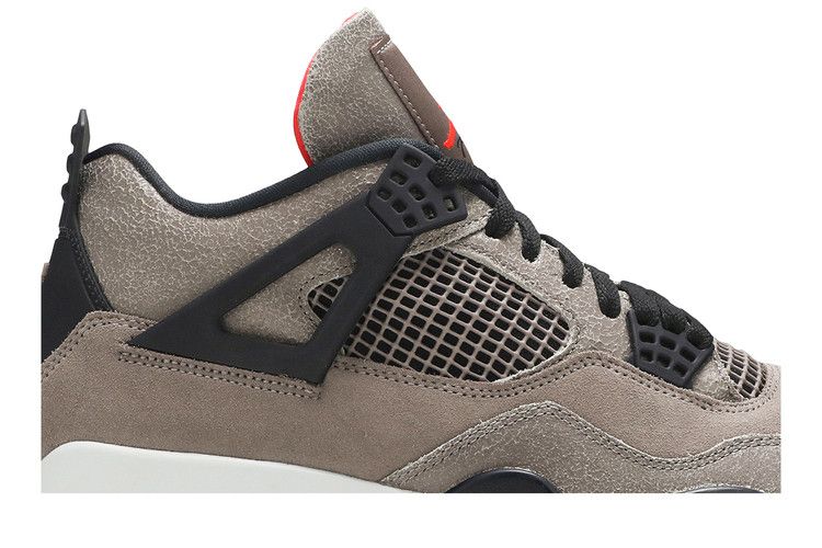 Air Jordan 4 Retro 'Taupe Haze'