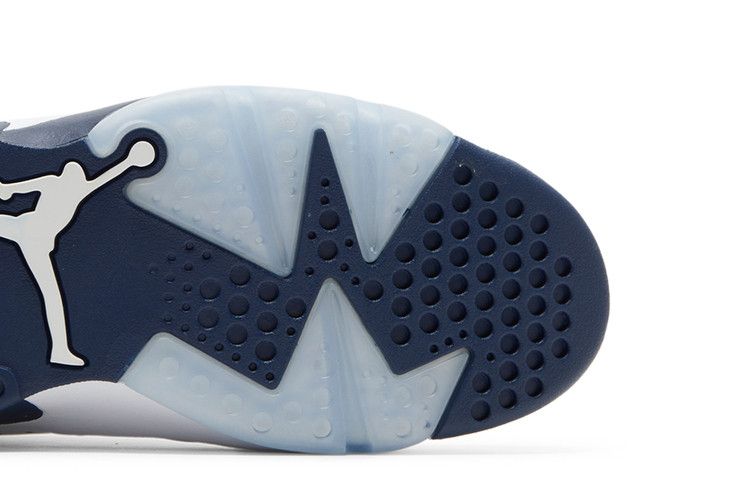 Air Jordan 6 Retro 'Midnight Navy' 2022