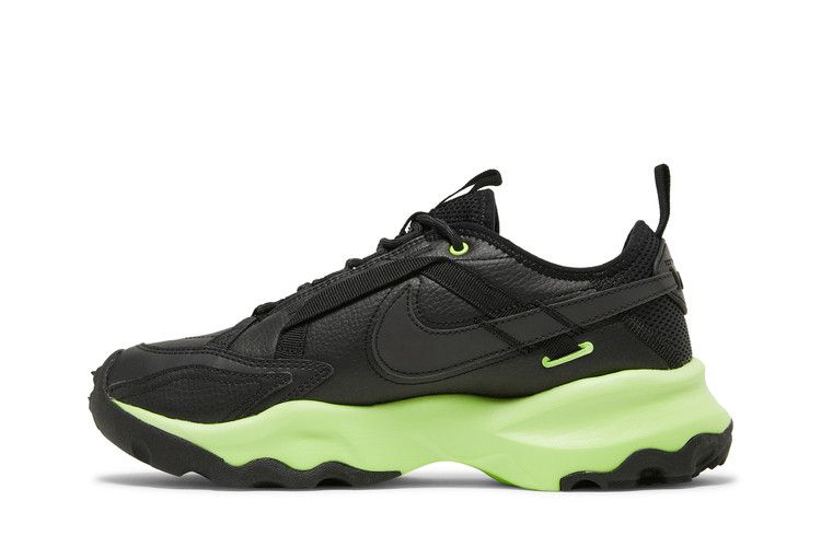 Nike Wmns TC 7900 'Black Ghost Green'